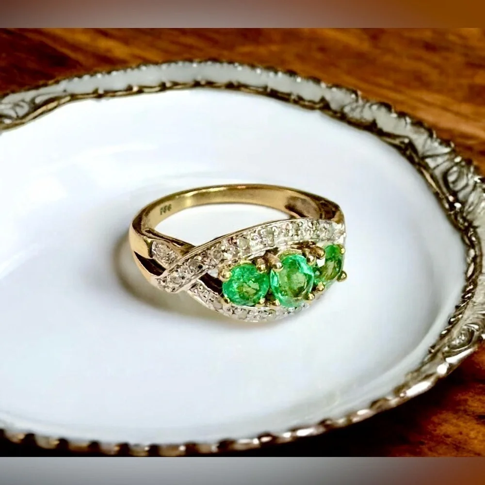 Vintage Emerald & Diamond Gold Over Sterling Silver Ring (7)